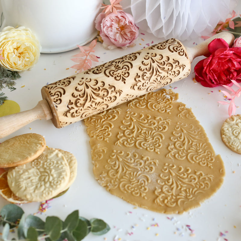 Lace Rolled Out Square